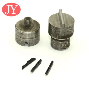 Apto para cordón elástico de 2mm Metal Barb de hierro plano a granel barato para Cuerdas elásticas - Product Image 5