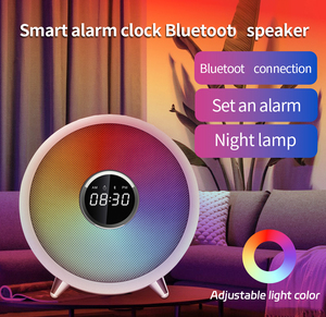 Reloj despertador digital multifuncional con luz nocturna RGB Altavoz inalámbrico portátil que incluye entrada auxiliar Pantalla de uso de radio - Product Image 2