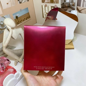 عطر نسائي عالي الجودة برائحة جميلة طويلة الأمد صديق للبيئة رذاذ للجسم برائحة منعشة خشبية حمضية باييون - Product Image 6