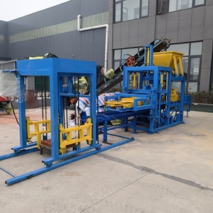 Pequeña línea de producción de bloques de hormigón portátil fija Lista de precios Máquina de fabricación de bloques de hormigón Máquina pavimentadores de bloques de cemento - Product Image 3