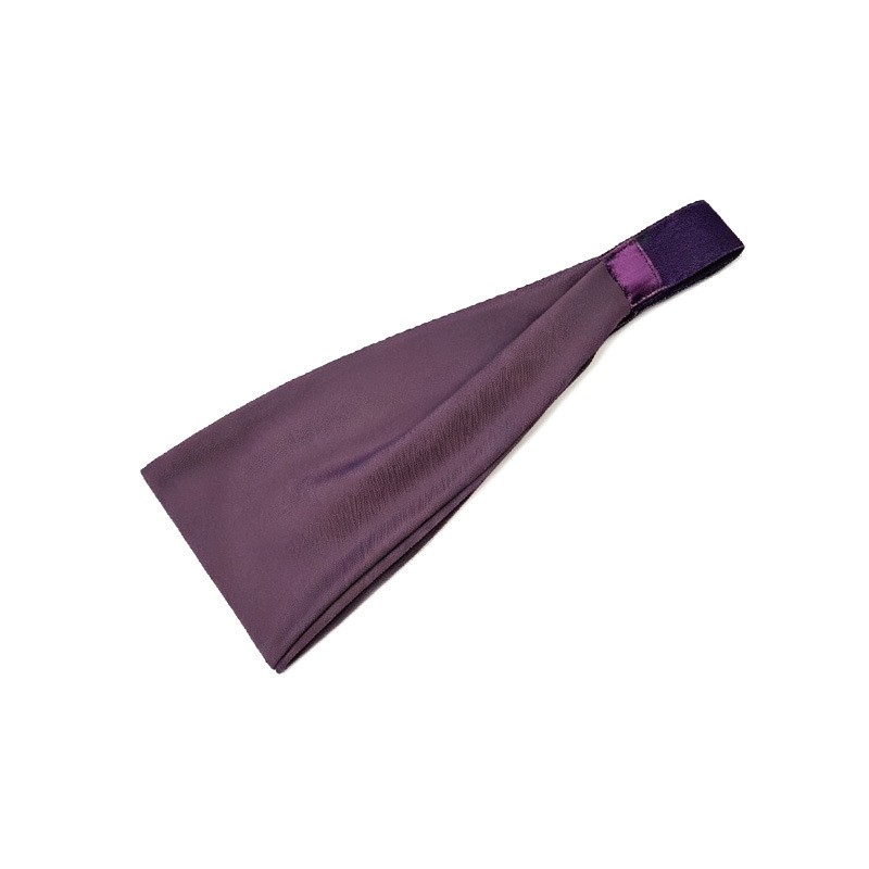 Morado oscuro