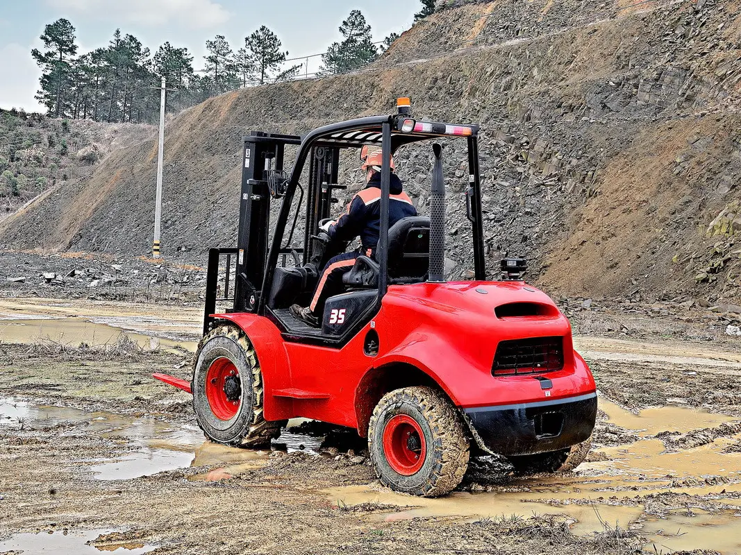 Лидер продаж, 3,5-тонные 4WD 4X4 вездеходные вилочные погрузчики