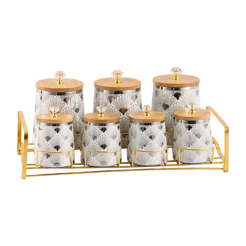 Cucina di lusso in oro per la casa 7 pezzi contenitori in ceramica per tè e caffè zucchero sale Set barattolo con coperchio in bambù
