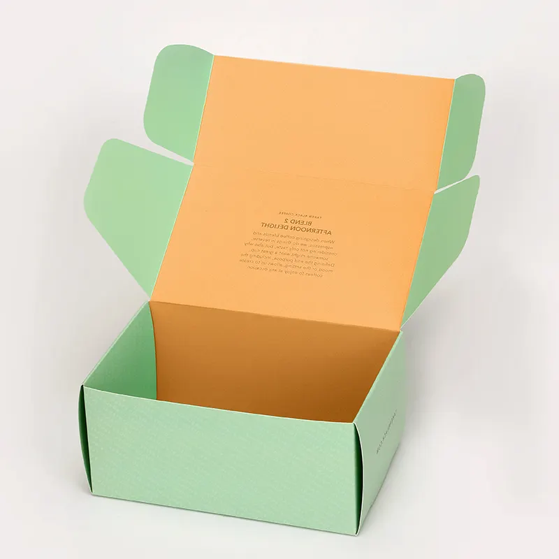 Складная коробка для рассылки из гофрированного картона