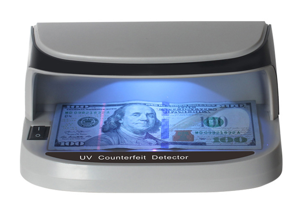 Ultraviolet UV Counterfeit Bill Money Detector Bills Credit Cards Banknote Passports IDs All Currencies Auto ON/Off