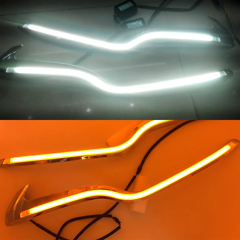 คิ้วไฟหน้ารถยนต์ LED สำหรับ Ford Focus 2,ไฟวิ่งตอนกลางวัน LED DRL สัญญาณไฟเลี้ยวสีเหลืองสำหรับตกแต่งรถยนต์ปี MK2 2009 2010 2011