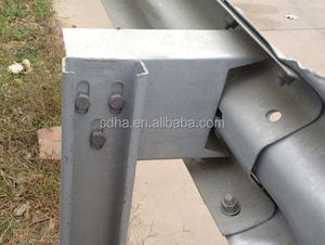 Barriera di sicurezza del raggio stradale AASHTO M180 distanziatore del mercato delle filippine barriera di traffico zincato a caldo - Product Image 5
