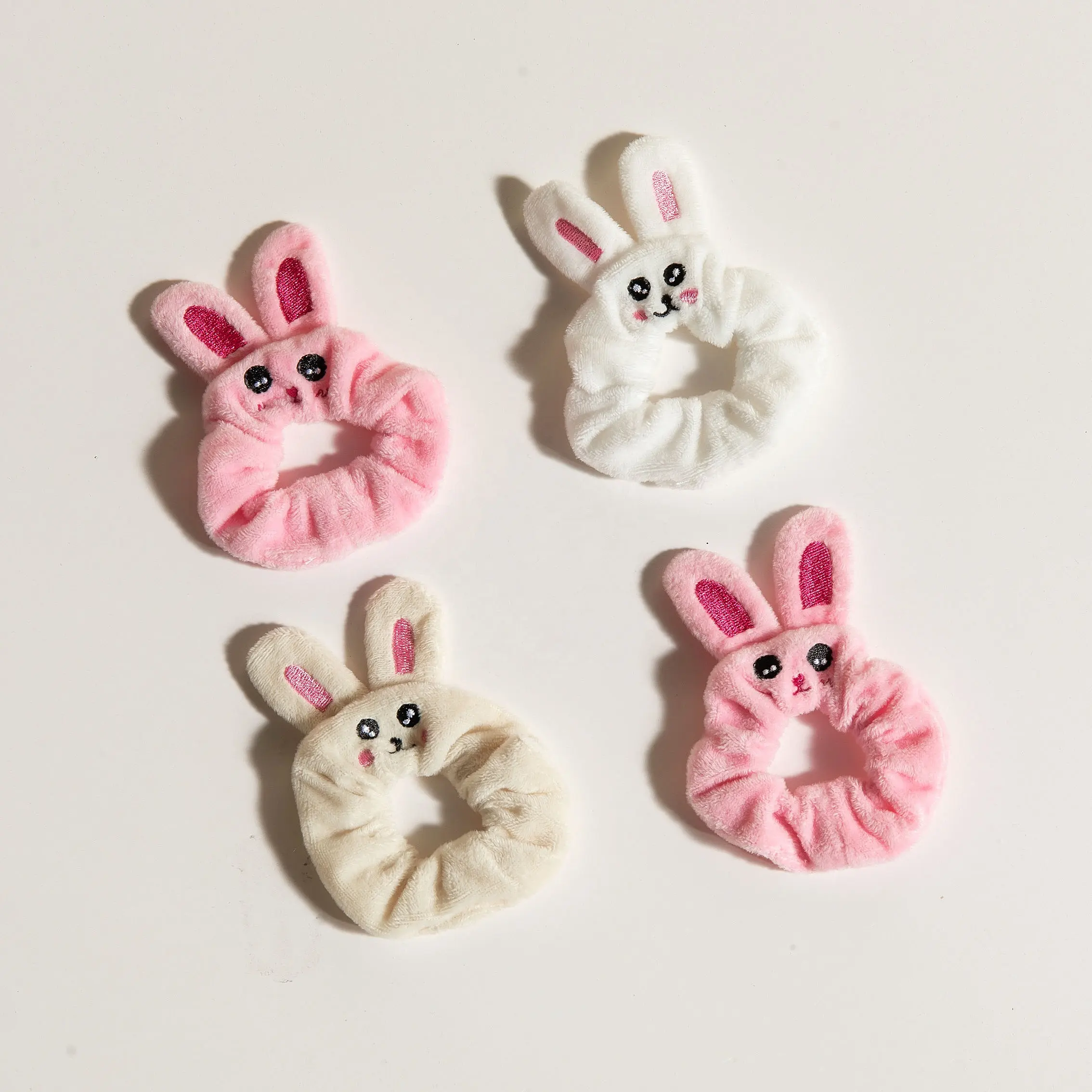 Cravatta per capelli animale del fumetto del progettista personalizzato peluche rosa carino Designer personalizzato Bunny Ear Scrunchies per i bambini