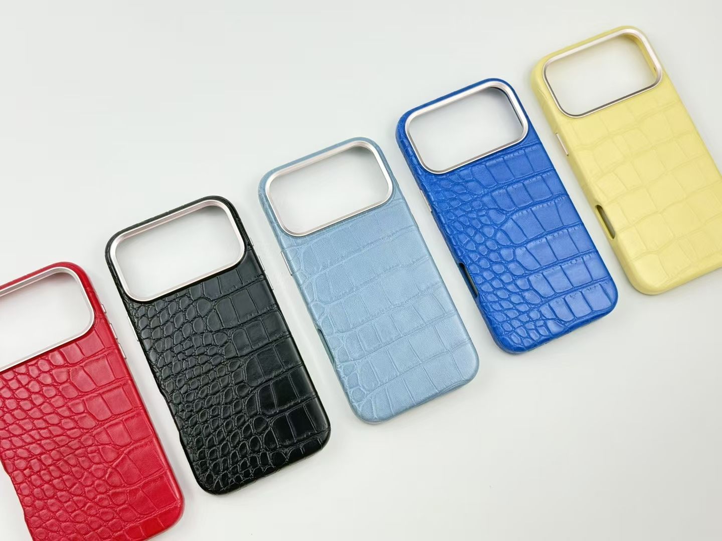 Cuir grain crocodile