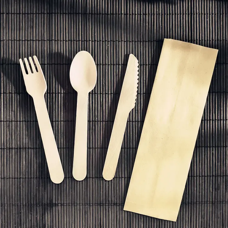 Factory Custom Eco Friendly recyclable 140 mm Disposable Wooden Cutlery set food wooden Spoons Forks Knives