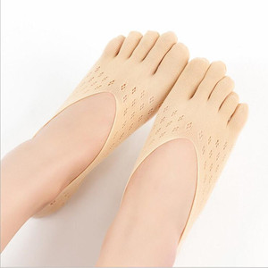 Yoga beş parmaklı çorap çorap toptan bahar ve yaz ince örgü nefes ter emici görünmez sığ çorap - Product Image 1