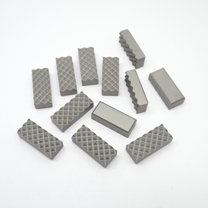 Zzjz <span class=keywords><strong>Carbide</strong></span> Nhà máy cung cấp tùy chỉnh tungsten <span class=keywords><strong>carbide</strong></span> mặc phần cứng hợp kim Gripper chèn 22*9*6 mét cho Chuck hàm và ống cờ lê - Product Image 5