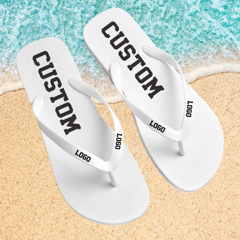 Toptan kişiselleştirilmiş özel erkek kadın kauçuk yaz plaj rahat terlik Flip-flop açık beyaz Flip flop Unisex Logo ile