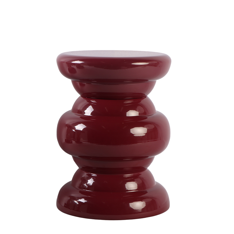 Wine red