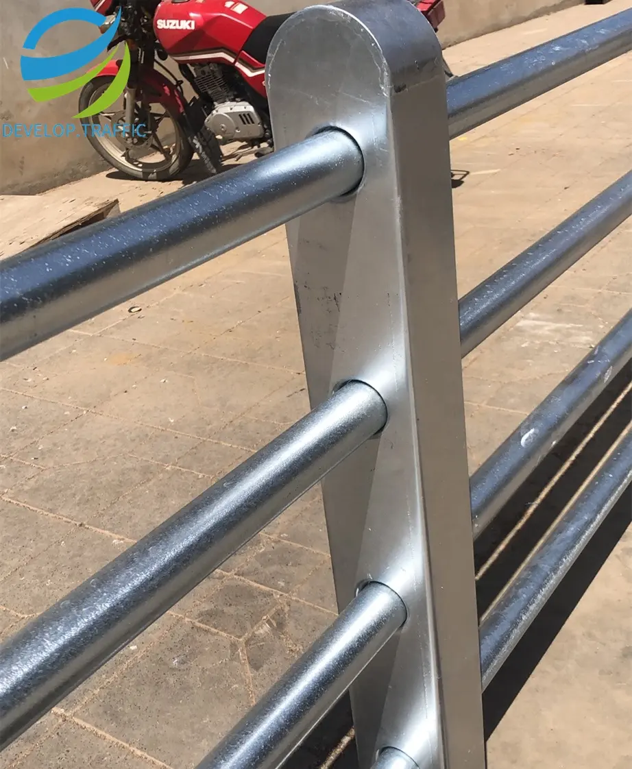 Customized High Quality Road Safety Used Steel Bridge Guardrail Barrier for Sale