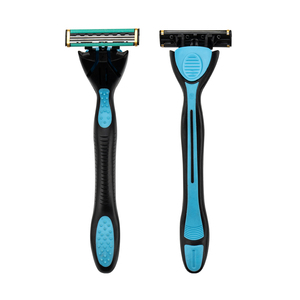 Dynamic Duo in Shaving Style and Function Combined for a Smooth Shave Disposable <strong>razor</strong> - Product Image 6
