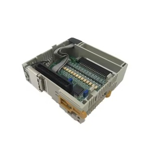 Nuevo Módulo de salida de transistor PLC original - Product Image 1