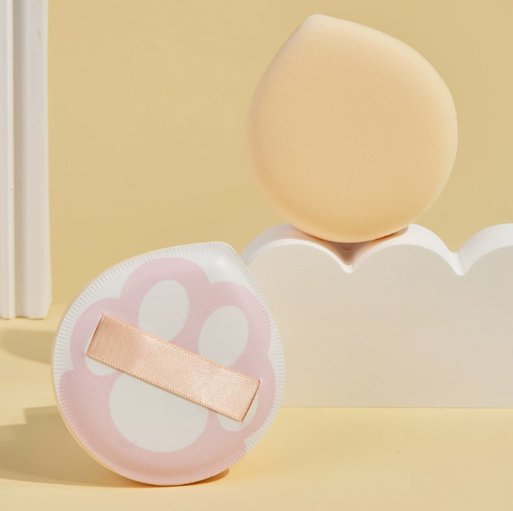 couleur de peau + boîte en plastique