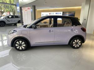 アルジェリアVoiture 2025最新バージョンWuling Bingo 204km Wuling Bingooミニ電気自動車大人用新品 - Product Image 3