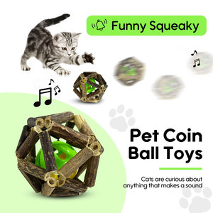Hierba gatera comprimida y Bell Inside Naturals de Mini Cat Toys Balls - Product Image 1
