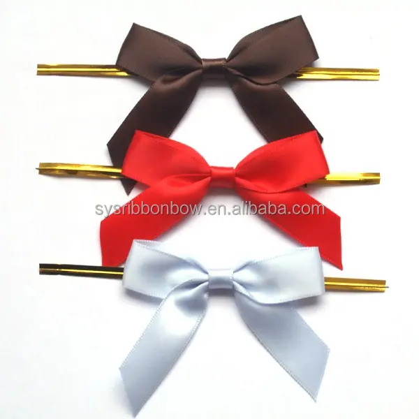 Pabrik warna campuran disesuaikan Satin pra-terikat pita busur untuk dekorasi pita busur dengan emas memutar dasi