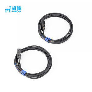 Q10 DC无闪光方形电感式接近传感器，带2m电缆 - Product Image 3