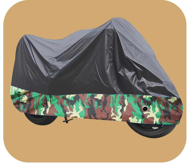 Noir sur le dessus et camouflage en bas
