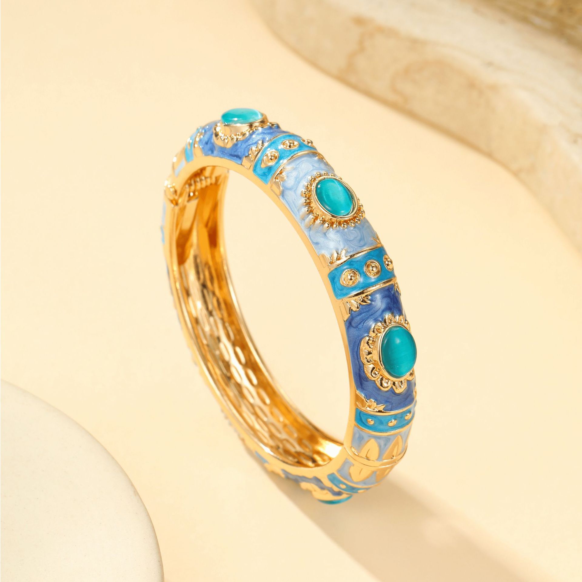 Gold-blue