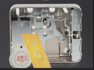 インテリジェントデジタル電子スマートセキュリティロックBluetoothハンドル付き3キータッチキーパッドスクリーン研磨仕上げ - Product Image 6