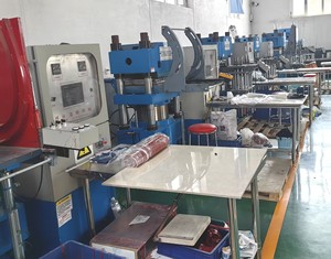 CFNAKUカップUNDHSVパッキングシールPUポリウレタンロッドピストン油圧オイルシールパッキング油圧シリンダーシール油圧