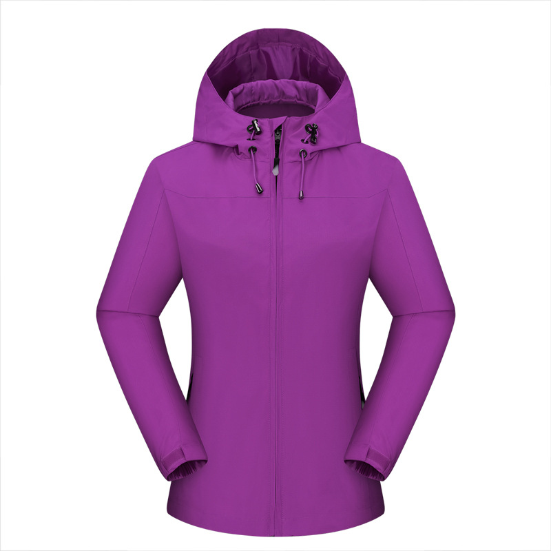 Femmes violettes