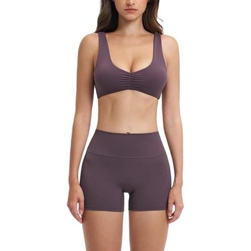 Morado oscuro