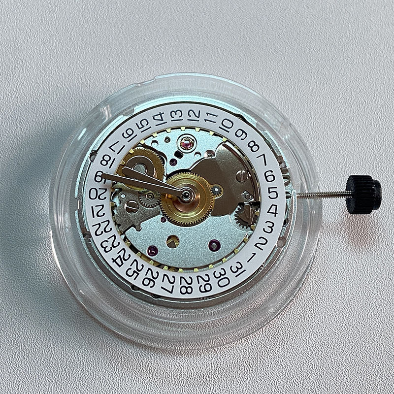 Mouvement blanc DD 2824