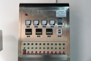 300L alt homojenleştirici kozmetik krem ve merhem üretim hattı vakum emülgatör mikseri makinesi - Product Image 6