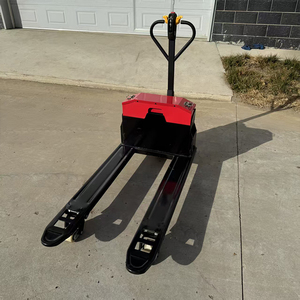 Automatisches Be-und Entladen von Paletten hubwagen ein Helfer für die Handhabung in Lagern und Supermärkten mit einer Tragfähigkeit von 3 Tonnen
