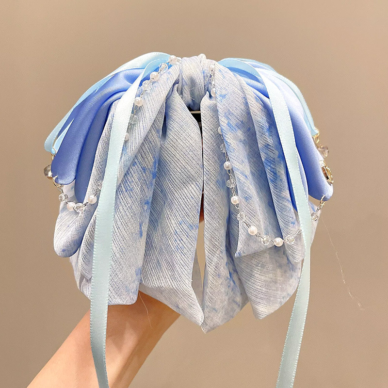 ruban de fleur de perle bleue
