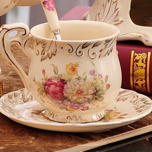 2025新设计茶杯茶托茶壶茶具古典英国骨瓷浓缩咖啡茶具 - Product Image 5