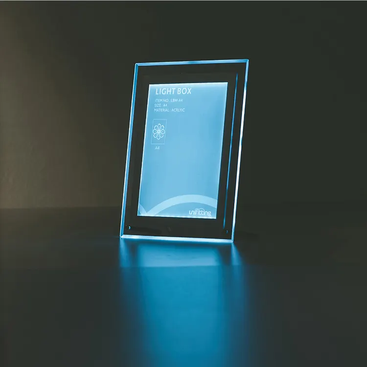 Özelleştirilmiş şeffaf masaüstü fotoğraf çerçevesi ekran Led işareti reklam menü panosu akrilik boşlukları standları