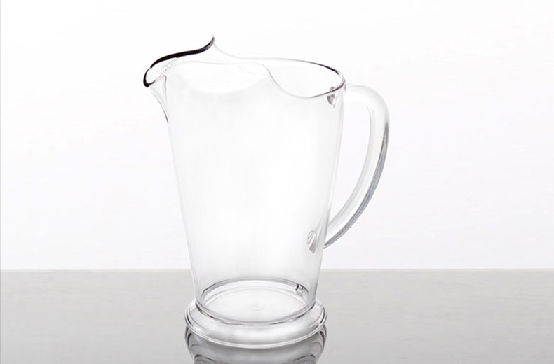 Barware 1140ml Unbreakable Ice Lip Jug with Spout Plastic Beer Pitcher 43oz Polycarbonate Beer Jug