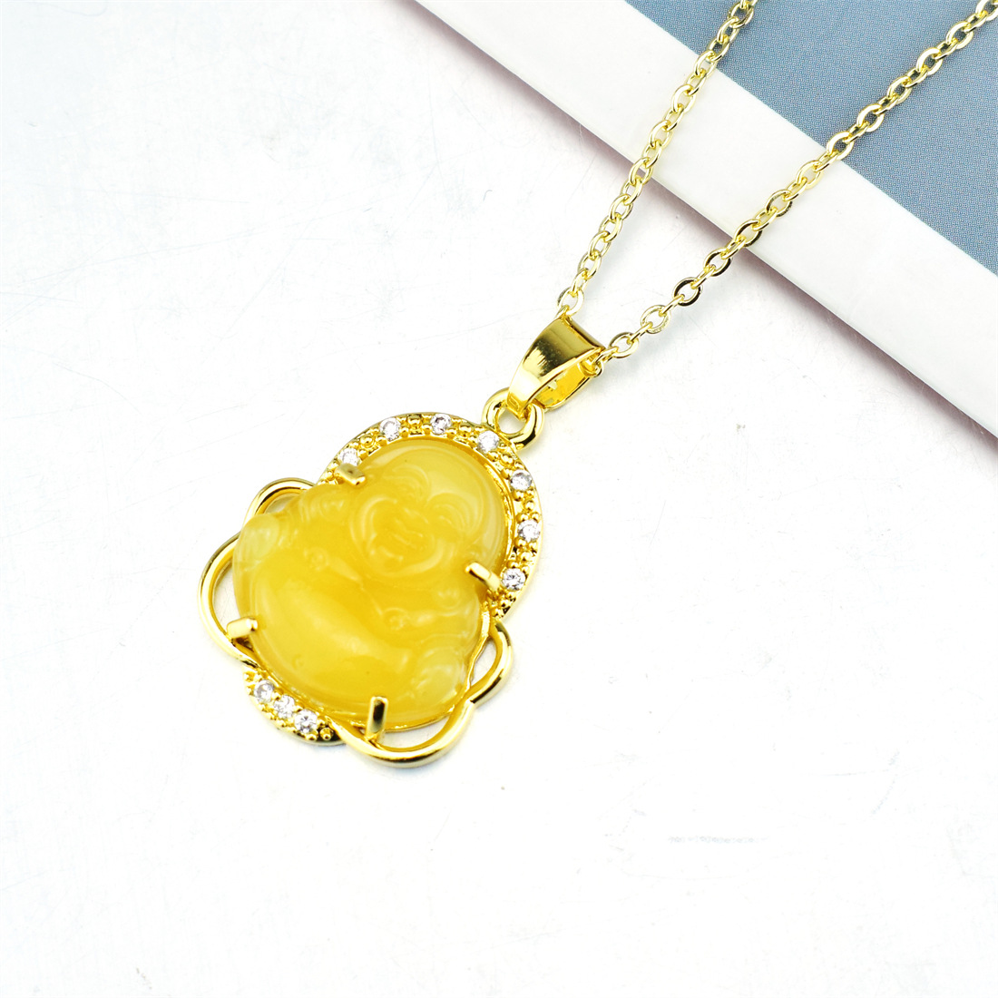 สีเหลือง