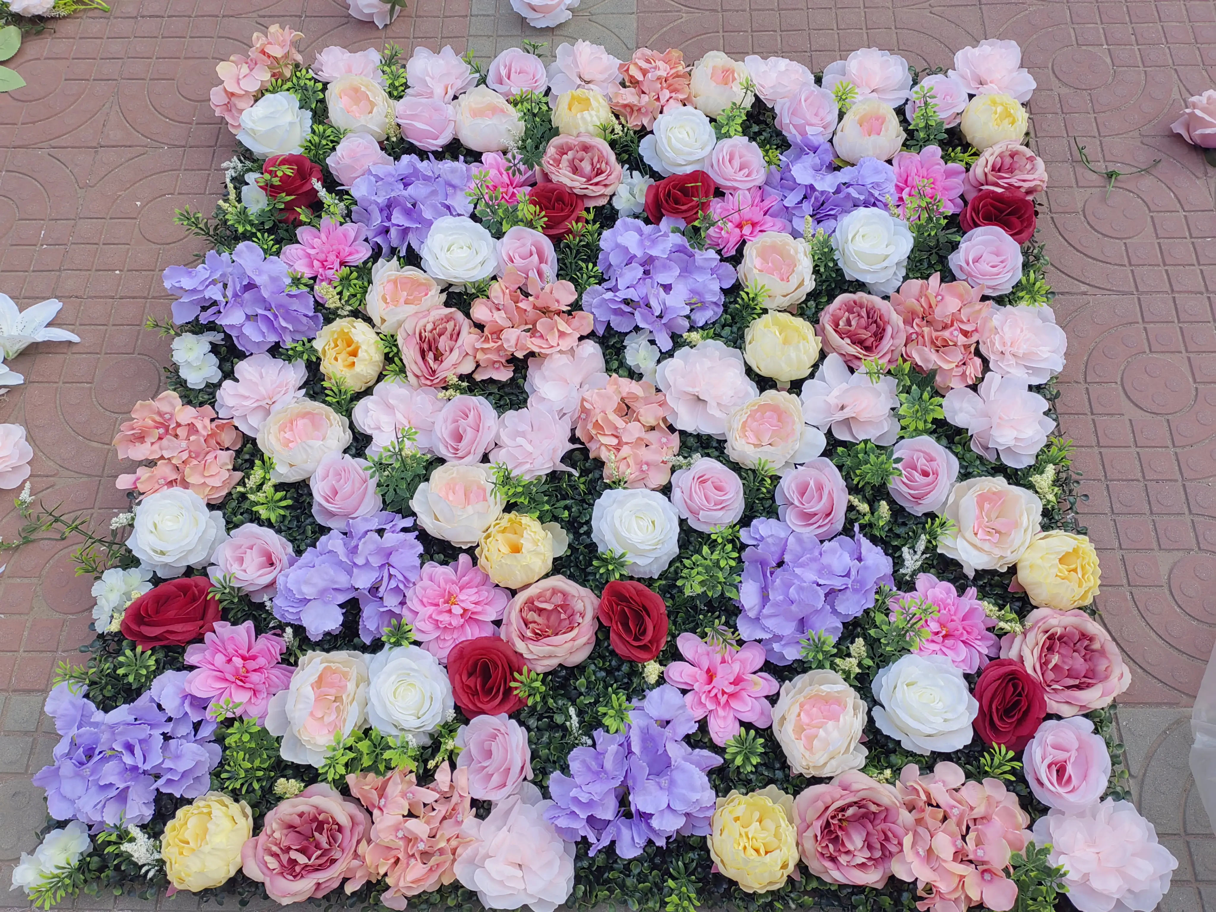Wholesale Artificial Fabric Artificial Roll Pink White Flower Wall Backdrop Panels Wall for Wedding Event Decorations