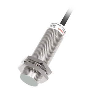 LR18X-Mシリーズ金属円筒フラッシュ非フラッシュIP67アナログ出力誘導近接センサー - Product Image 1