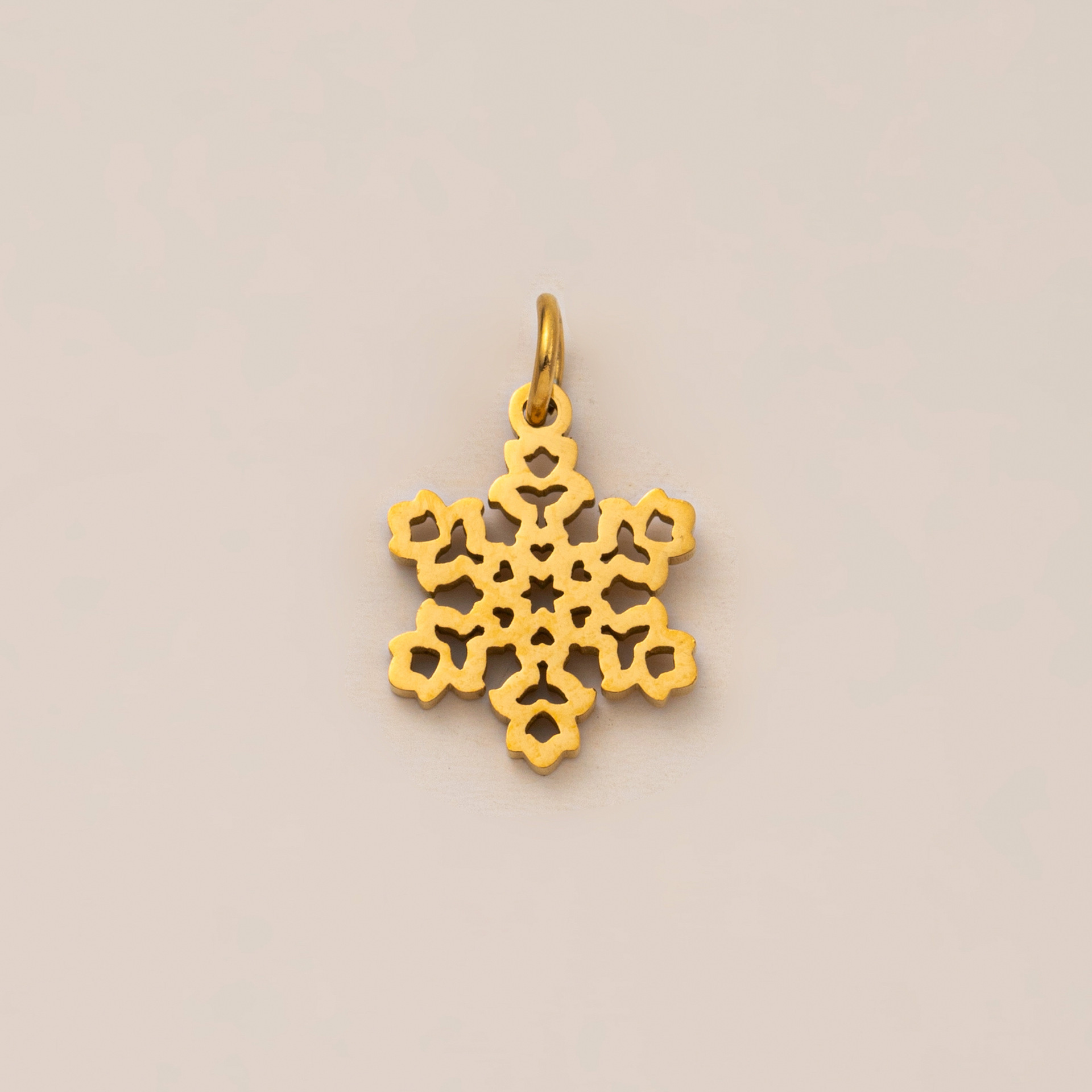 Pendentif doré flocon de neige