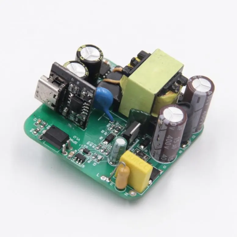Caricatore del telefono mobile della cina produttore di PCB consegna veloce su misura multi-strato di assemblaggio di PCB circuito di produzione