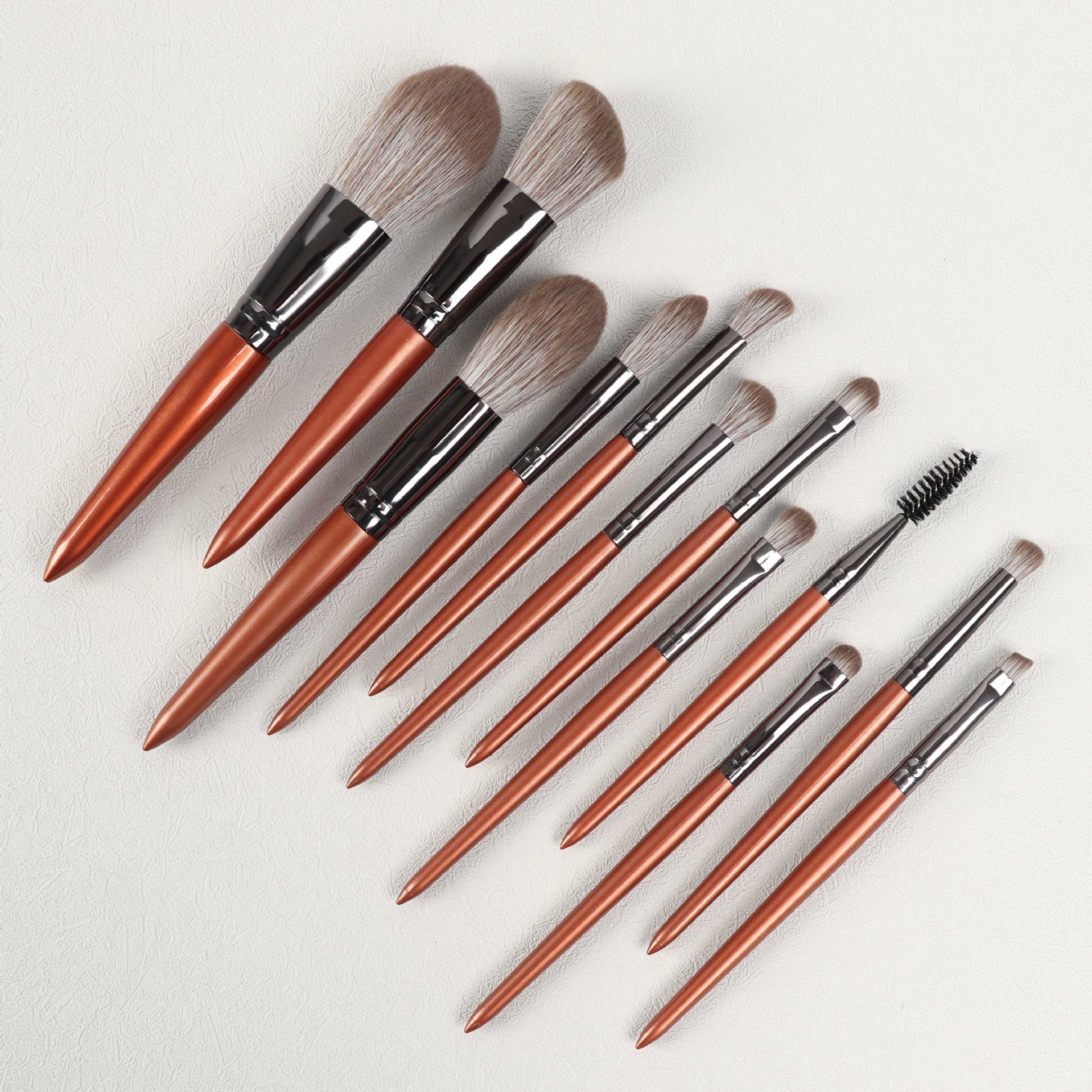 12 pièces