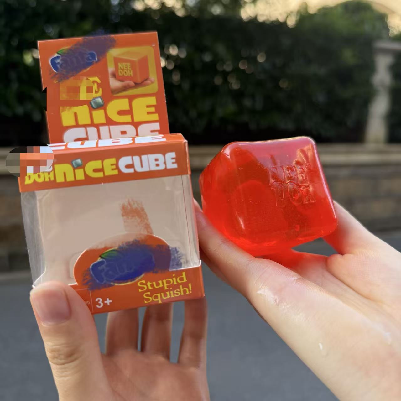 5 cm Con logo e scatola