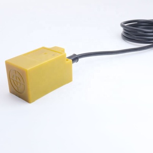 TL-N10MF1-Z Three-wire PNP NO DC10-30V 15MM 10mm Small square <strong>Proximity</strong> Switch Inductive <strong>Sensor</strong> - Product Image 3