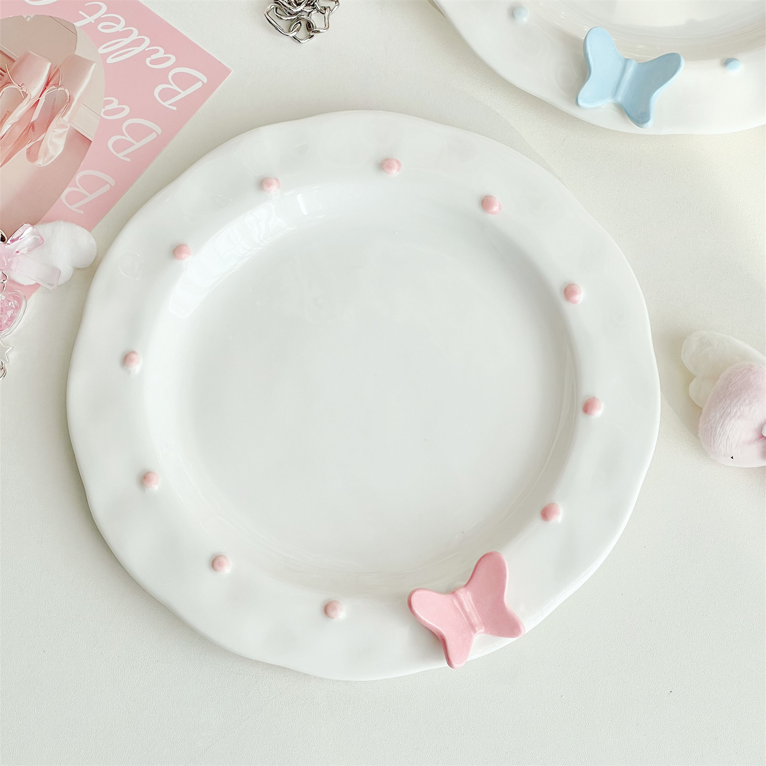 Assiette rose