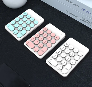 Teclado numérico de 18 teclas USB 2,4G Teclado numérico de conexión dual inalámbrico para computadora portátil Tablet Smartphone