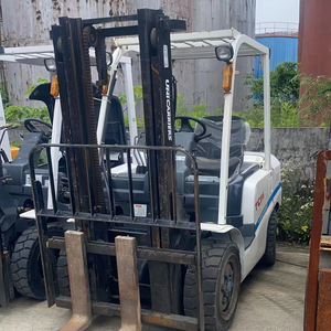 TCM 3.5T 2.5t 3t中古コマツtcmトヨタfd25fd30フォークリフトTCMFD30FD50走行状態2.5トン